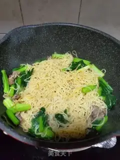 Make Spring beef rice powder step 6