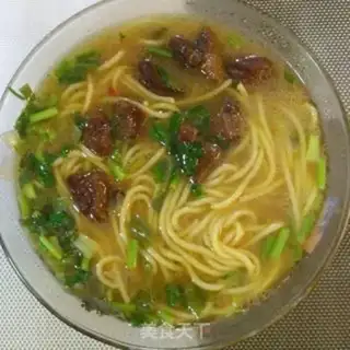 Make Beef hot noodles step 8