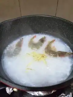 Make Shrimp congee step 2