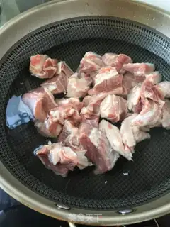 Make Red roasted cow noodles step 1