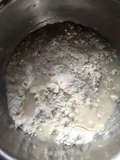Make Beef onion pie step 0