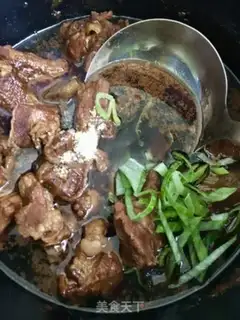 Make Red roasted cow noodles step 19