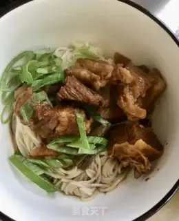 Make Red roasted cow noodles step 23
