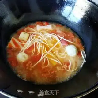 Make Tomato pan noodles step 3
