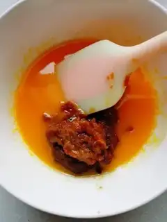 Make A date cake step 4