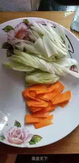 Make Onion fried eggs step 1