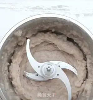 Make Shrimp rolls and makes the acorns step 1