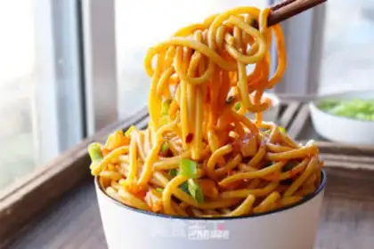 Make Hot dry noodles step 9