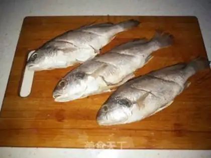 Make Frozen yellowfish step 0