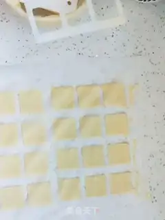 Make Cat tongue cookies step 7