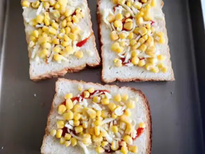 Make Bread pizza step 5