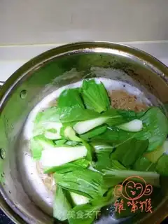 Make The lamb noodles step 4