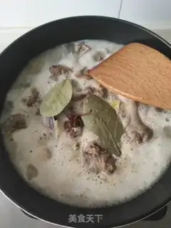 Make Beer and goose stew step 5