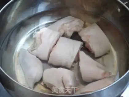 Make Pig hoof and soybeans step 2