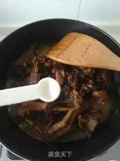 Make Beer and goose stew step 8