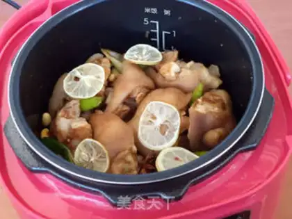 Make Pig hoof and soybeans step 10