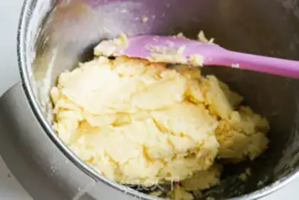 Make Duck eggs, fried rice noodles step 0