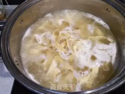 Make Spam noodles step 2