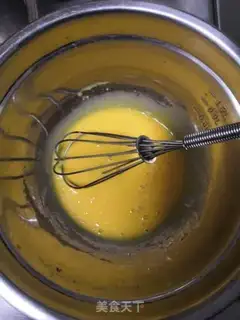 Make Strawberry yogurt cake step 2