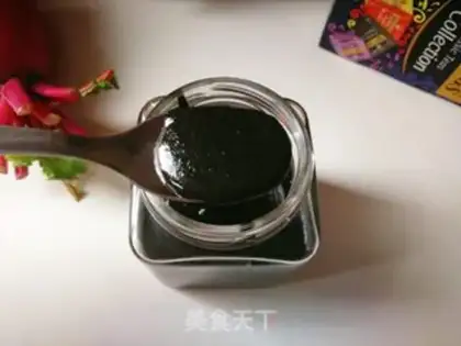 Make Homemade black sesame sauce step 15
