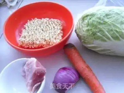 Make Four pieces of noodles step 0