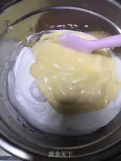 Make Strawberry yogurt cake step 9