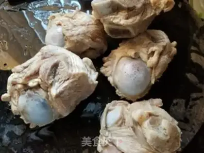 Make Double snow bone soup step 3