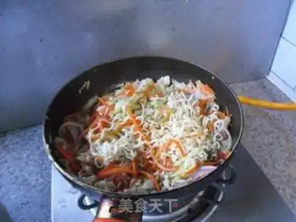 Make Four pieces of noodles step 11