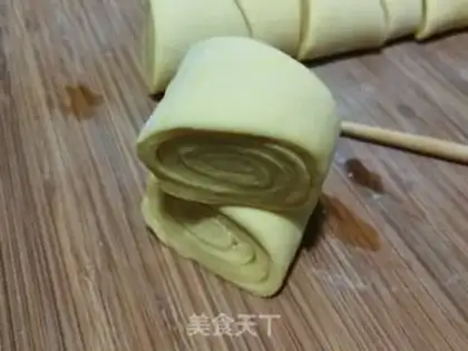 Make The sweet pumpkin roll step 6