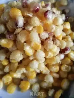 Make Egg yolk corn step 3