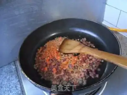 Make Four-coloured fried rice step 3