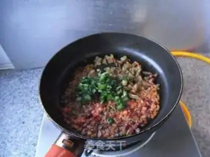 Make Four-coloured fried rice step 4