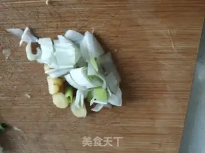 Make Soy sauce tofu soup step 4