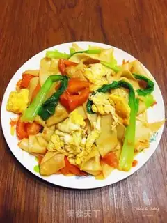 Make Tomato egg fried noodles step 11