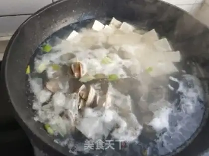 Make Soy sauce tofu soup step 10