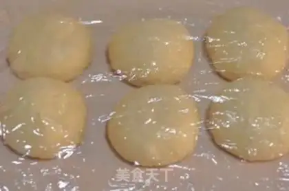 Make Light cream toast step 3