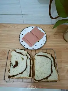 Make Cheesebread toast step 1