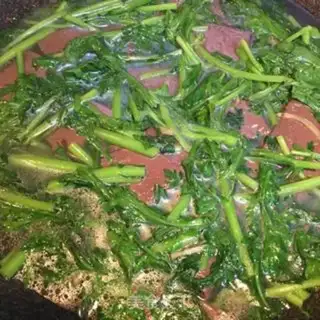 Make Oscillated duck blood soup step 7