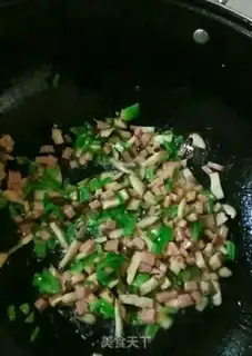 Make Frozen eggs and rice step 3