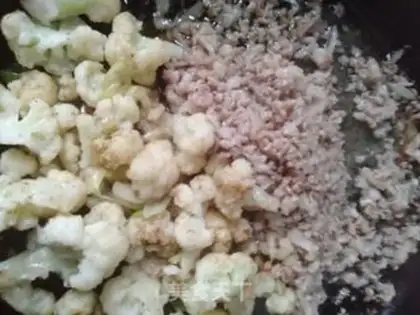 Make Quite the bouquet step 10