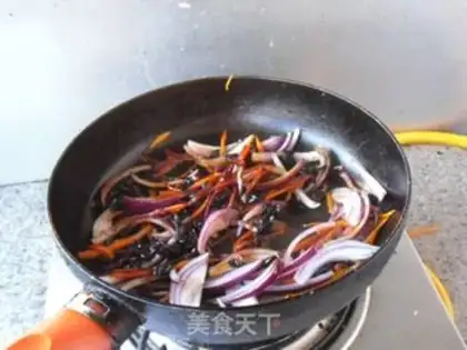 Make Salted ham noodles step 9