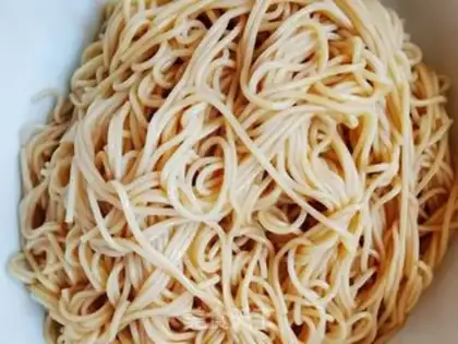 Make Spaghetti mushroom sauce step 5