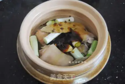 Make The spicy pig hoof step 3