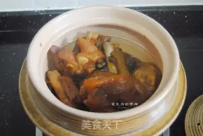 Make The spicy pig hoof step 6