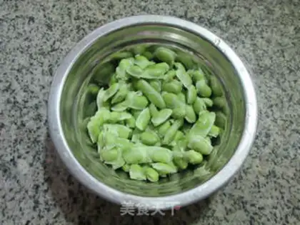 Make Scrambled beans step 1