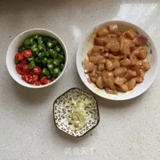 Make Pepper fried chicken step 0
