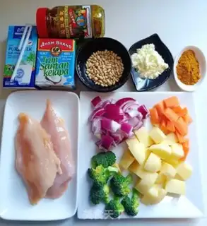 Make Chicken curry potatoes step 0