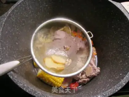 Make Porkbone corn soup step 6