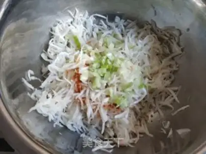 Make Fried radish step 1