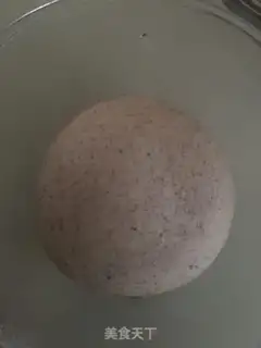 Make Chinese All-Mike toast step 2